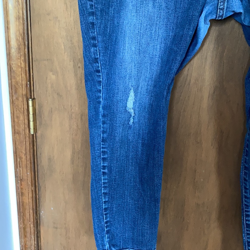 Venezia distressed jean with stretch size 26 S - Picture 16 of 16